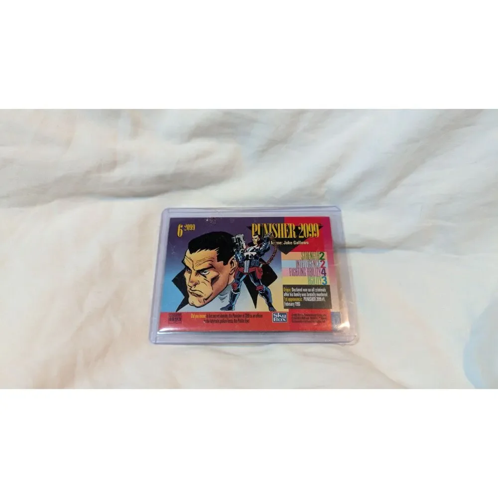 93 Skybox Marvel Universe Series 4 Red Foil #2 Punisher 2099